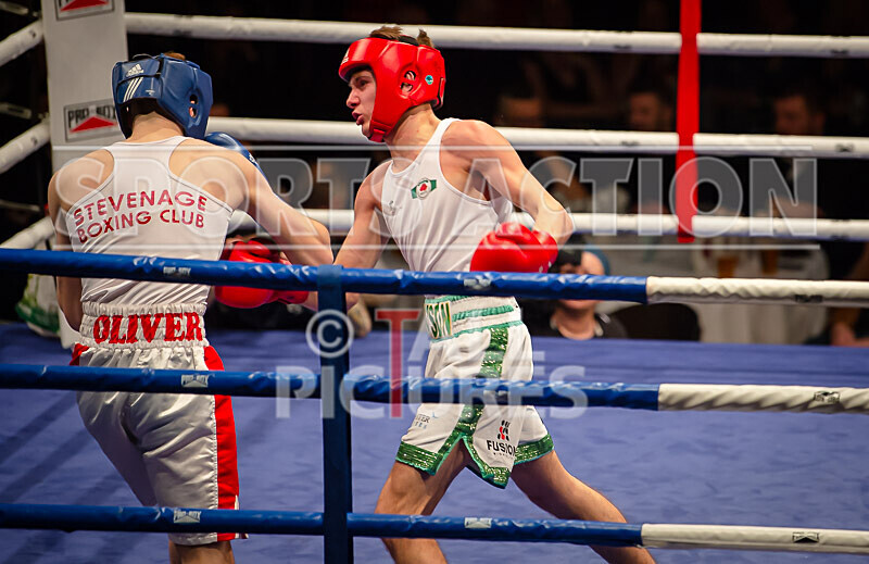 Bout 8_Charlie Watson v Oliver Culling-19 - Bout 8_Charlie Watson v Oliver Culling