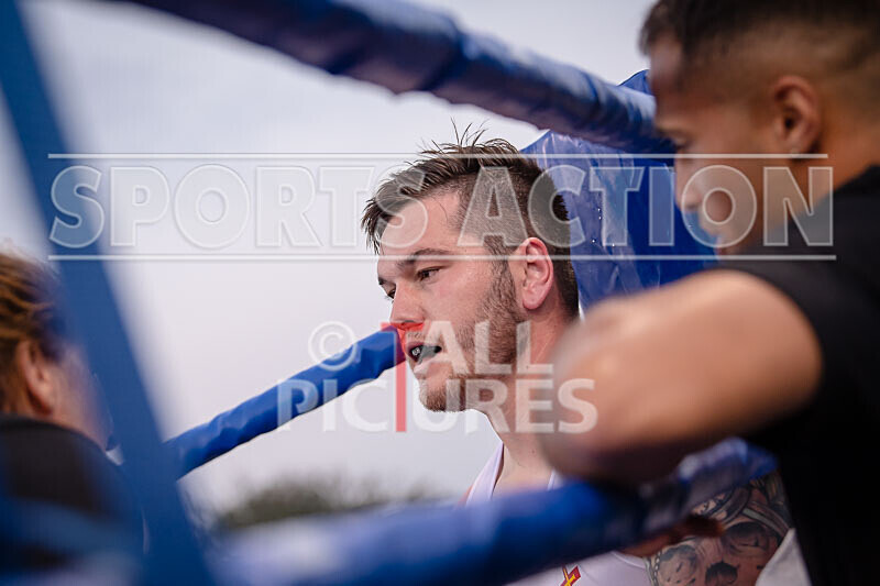 BOUT 17 - Luke Robert v Casey De La Mare-35 - BOUT 17 - Luke Robert v Casey De La Mare