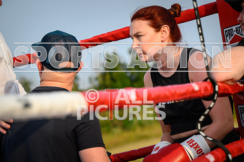 BOUT 10 - Ebony the Mallet Mollet v Lauren Thunder Damage Hallet-17 - BOUT 10 - Ebony 'the Mallet' Mollet v Lauren ' Thunder Damage' Hallet