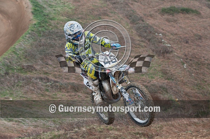 Moto-X_2011-10 - MOTO-X_05-02-2011