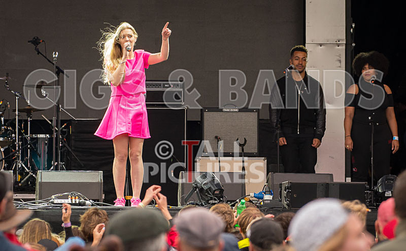 Becky Hill-39 - BECKY HILL