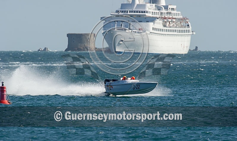 Powerboat Race_25-08-2013-57 - RACE-11 NORTH BEACH