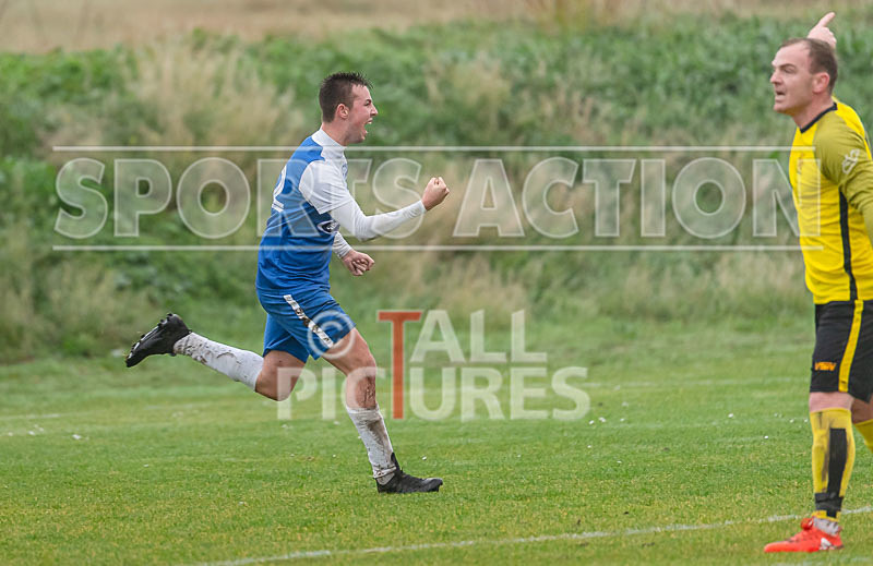 Rovers v Alderney_01-12-2018-26 - ROVERS v ALDERNEY_01-12-2018