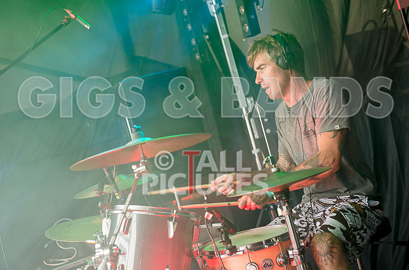 The Devil and the Deep-9 - THE DEVIL AND THE DEEP