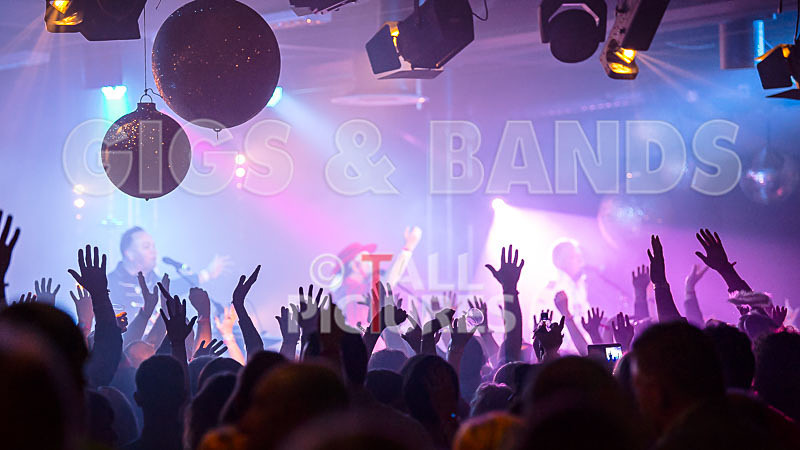 Fade2Grey-379 - FADE2GREY