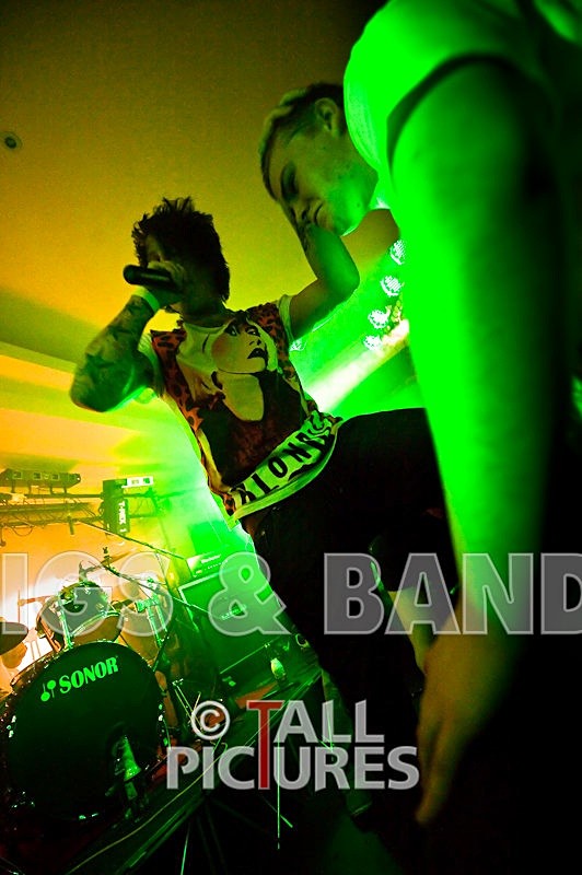 Five Across the Eyes-2 - FIVE ACROSS THE EYES at RoA-5