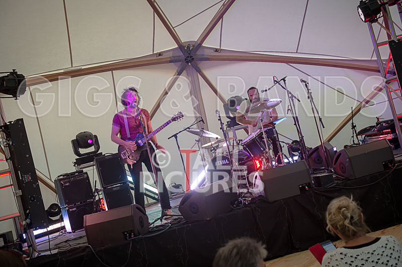 The Graveltones-10 - THE GRAVELTONES