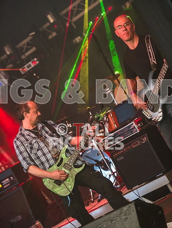 No Paparazzi-87 - NO PAPARAZZI