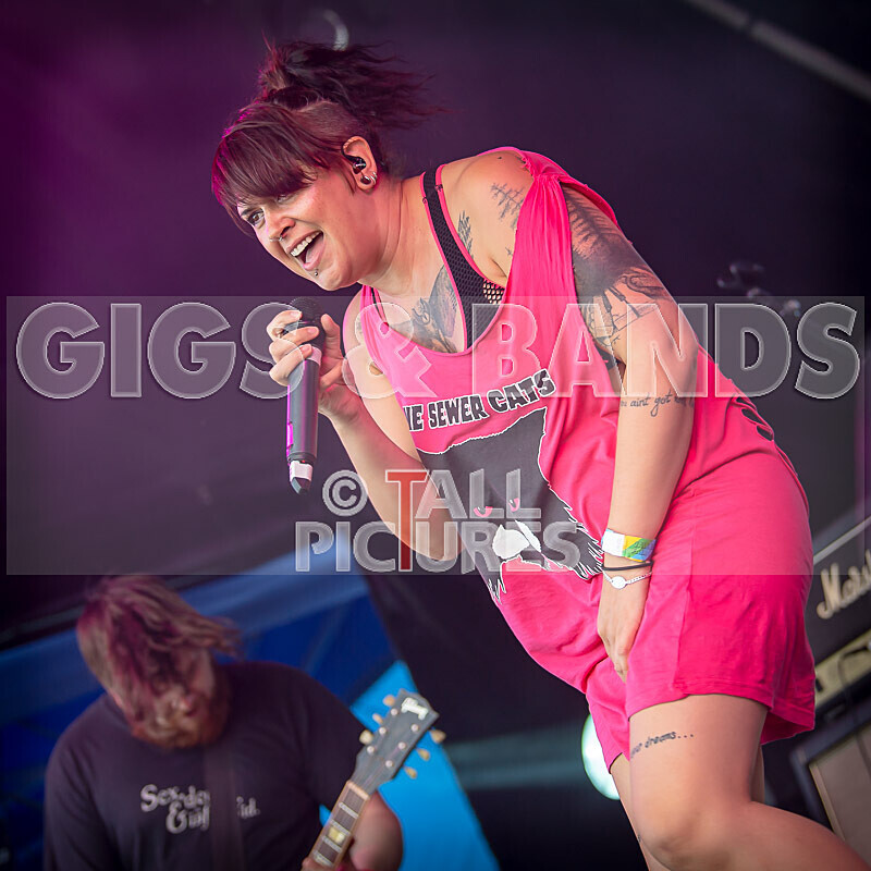 Millie Manders The Shut Up-9 - MILLIE MANDERS & THE SHUT UP