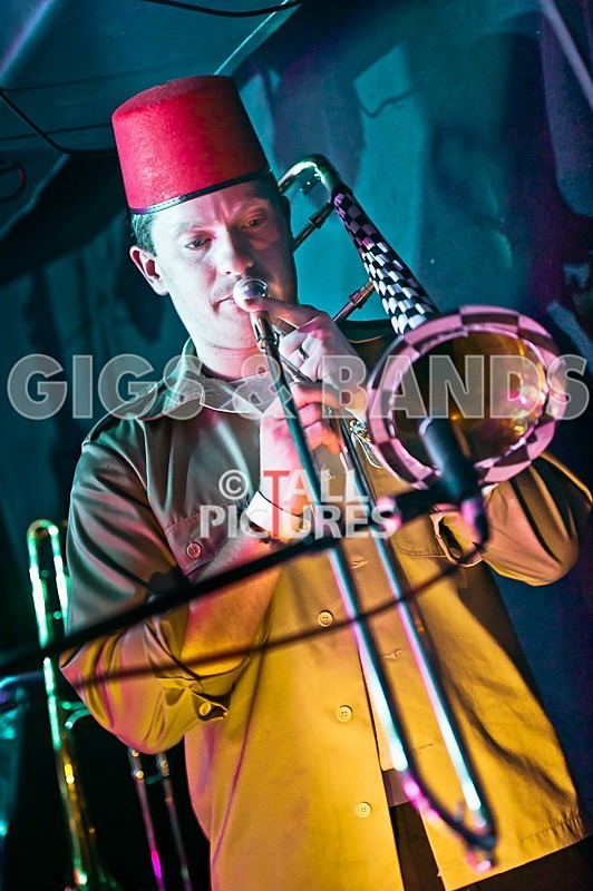 Sons of the Desert-60 - SONS OF THE DESERT