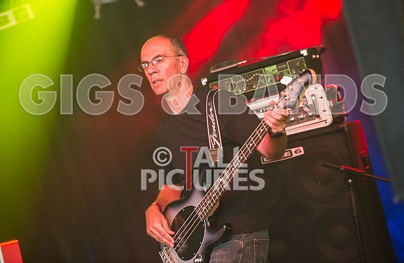 No Paparazzi-76 - NO PAPARAZZI