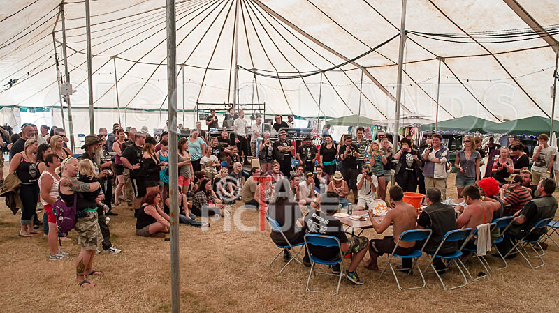 Chaos 2014_Chilli Pizza-6 - BURN-OUTS - TATTOOS & CHILLI