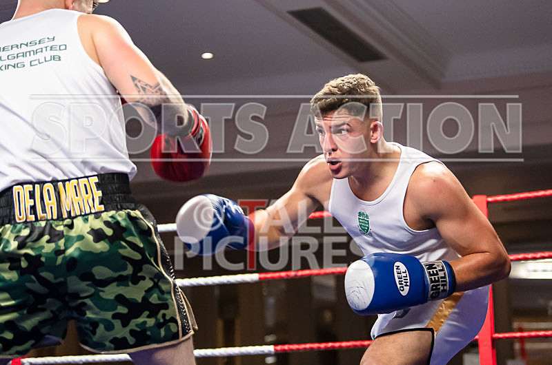 Sparring Bout-7_Casey De La Mare v Billy Poullain-6 - Sparring Bout-7_Casey De La Mare v Billy Poullain