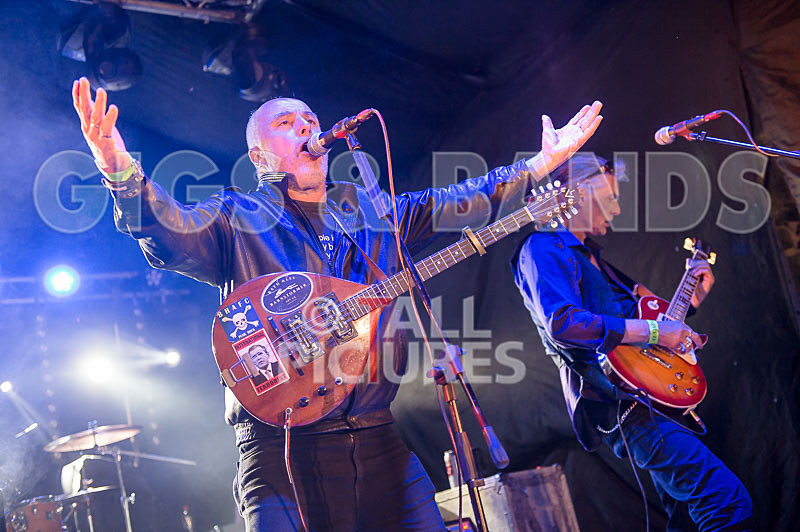 Attila the Stock Broker-10 - ATTILA THE STOKEBROKER'S BARNSTORMERS