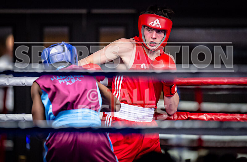 BOUT 3_Luc Langlois v Jaspe Kibiedi-34 - BOUT 3_Luc Langlois v Jaspe Kibiedi