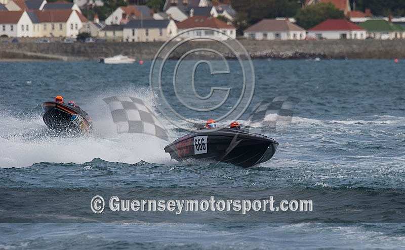 Power Boat Racing_22-09-2012-24 - RACE-8 NORTH BEACH OUTER
