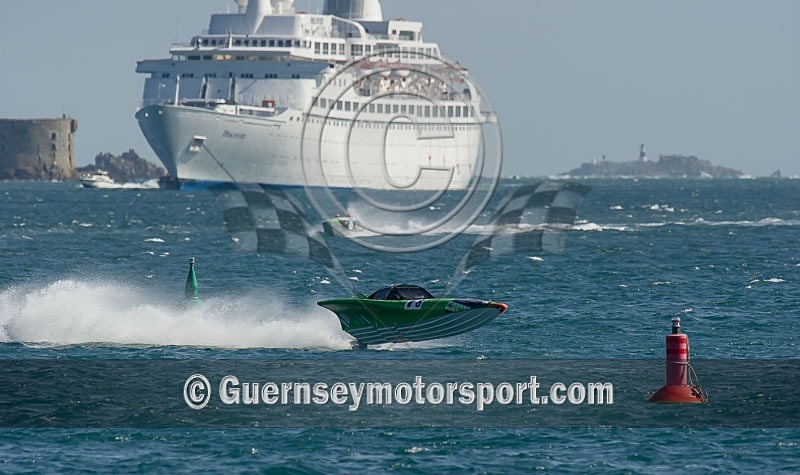 Powerboat Race_25-08-2013-6 - RACE-11 NORTH BEACH