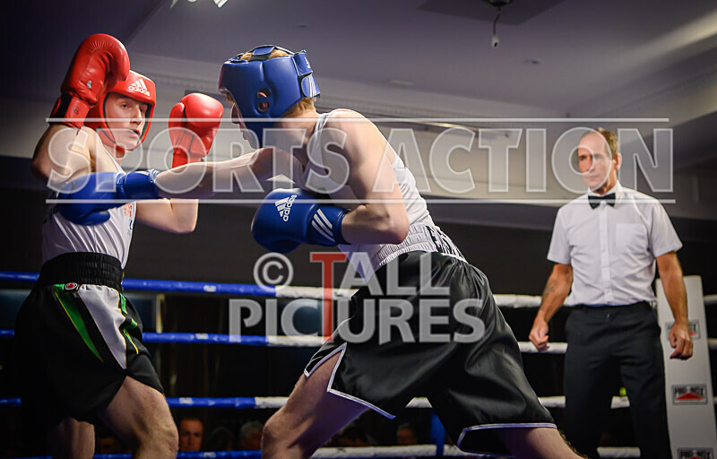 BOUT- 5 - Finn Walsh v Alix Watkins-8 - BOUT: 5 - Finn Walsh v Alix Watkins