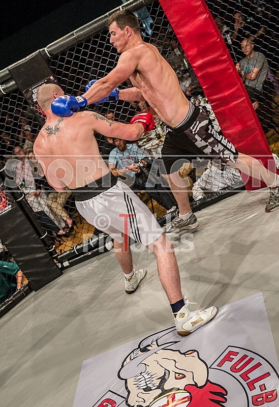 Cage Fighting_2012_Bout 4-26 - BOUT-4