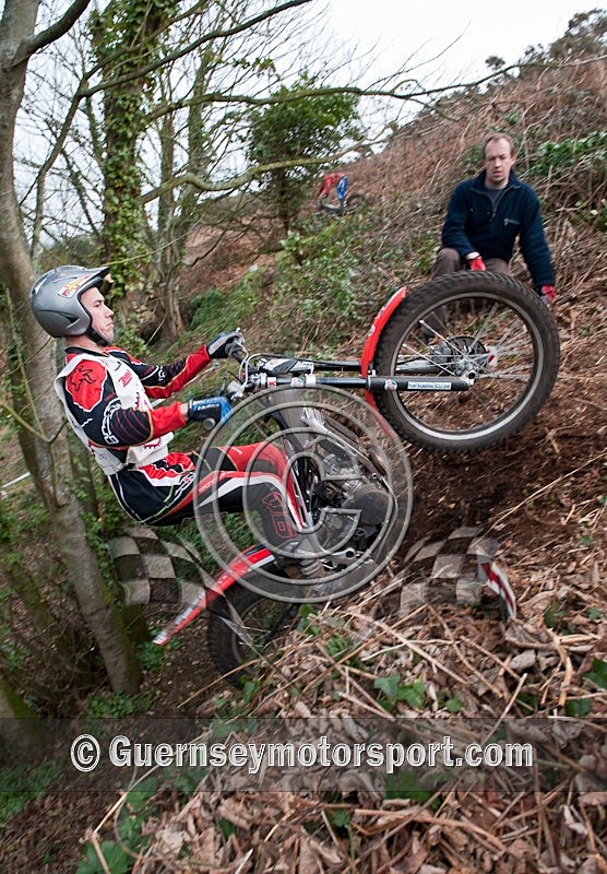 Two Day-32 - 2009 2-DAY TRIALS