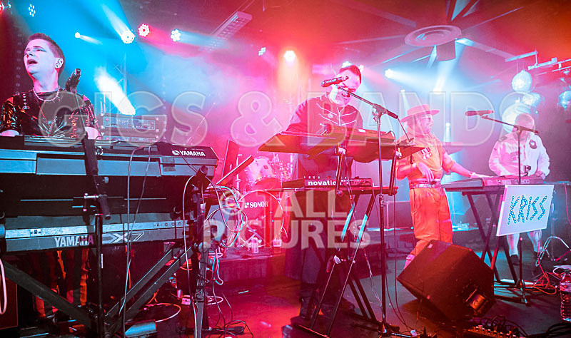 Fade2Grey-345 - FADE2GREY