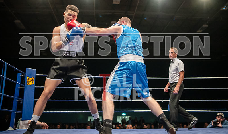 BOUT-14 - Mike Crowley v Cassius Straughn-3 - BOUT-14 - Mike Crowley v Cassius Straughn