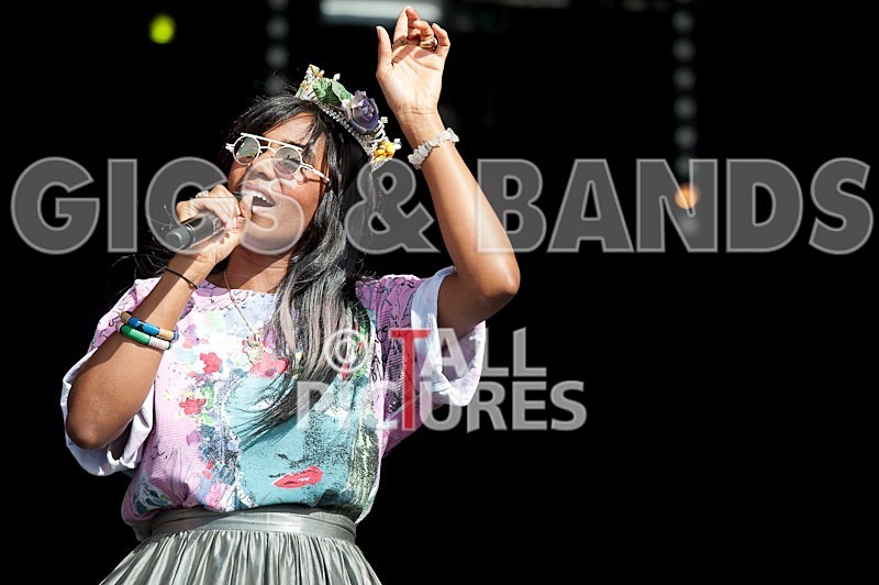 Santigold-20 - SANTIGOLD