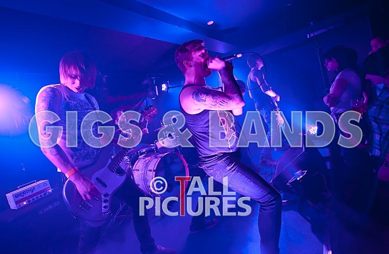 She Haunts the Roads-48 - SHE HAUNTS THE ROADS