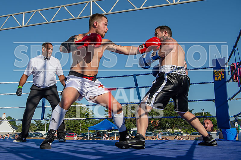 BOUT-3- Simon The Machine March v Rob The Brutal Brehaut-23 - BOUT-3 Simon 'The Machine' March v Rob 'The Brutal' Brehaut