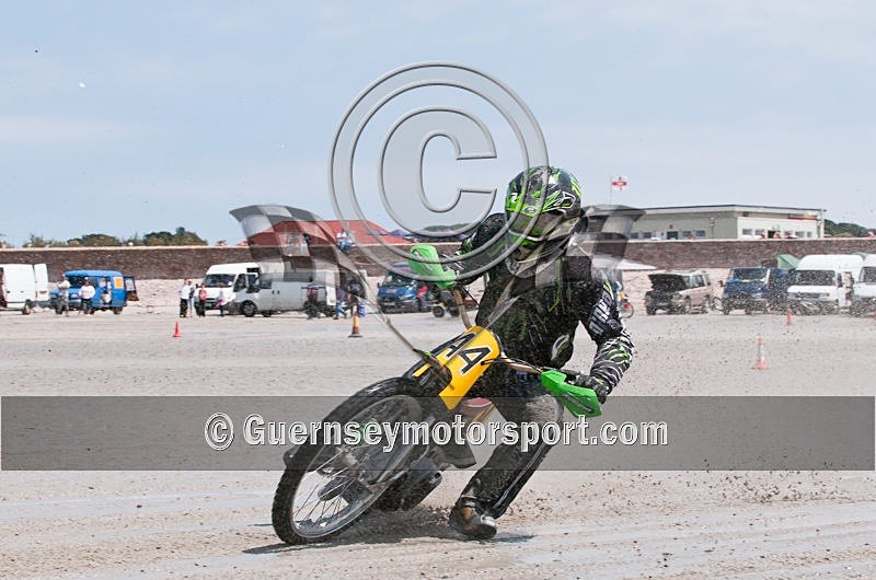 Sand Ace_2010-84 - SAND ACE 2010