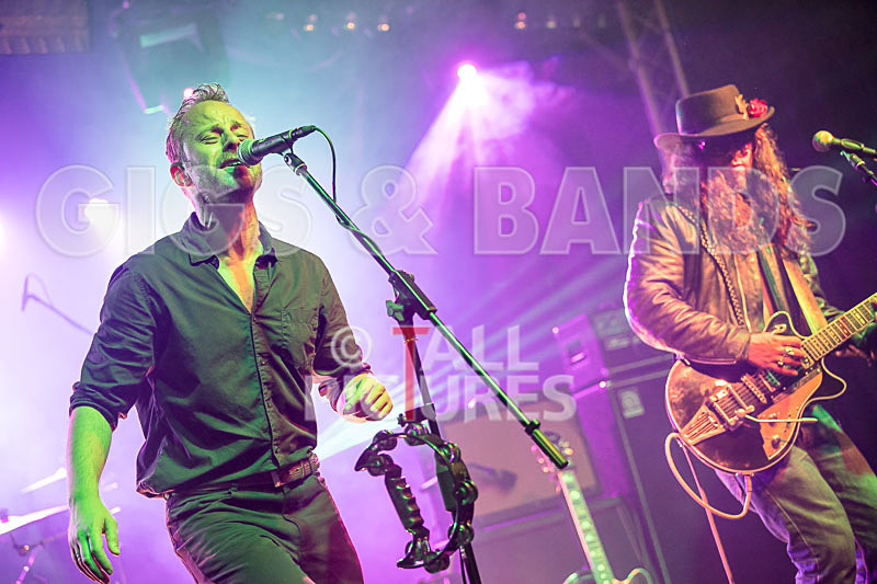 Johnny Cage and the Voodoo Groove-18 - JOHNNY CAGE AND THE VOODOO GROOVE