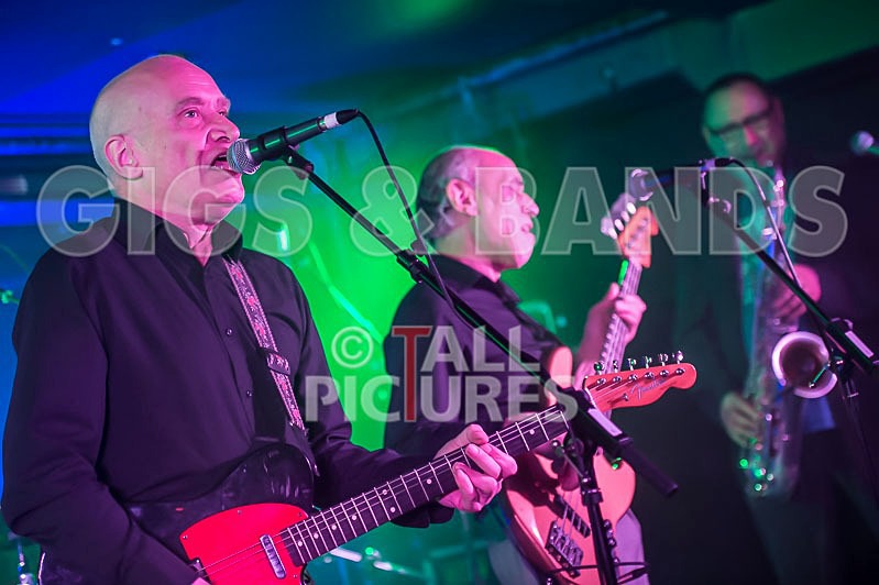 Norman Watt-Roy Band-117 - THE NORMAN WATT-ROY BAND with WILKO JOHNSON