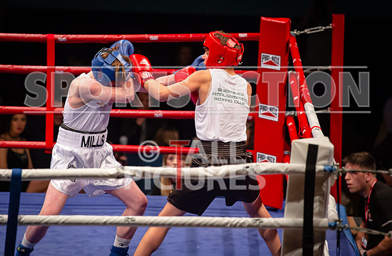 Bout 1_Josh Lazaro v Ben Mills-17 - Bout 1_Josh Lazaro v Ben Mills