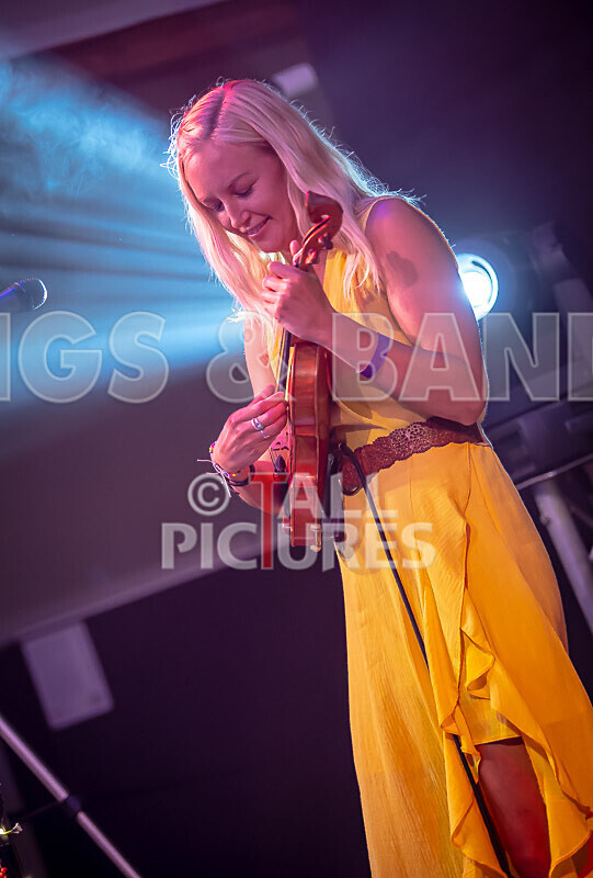 Buffalo Huddleston-590 - BUFFALO HUDDLESTON