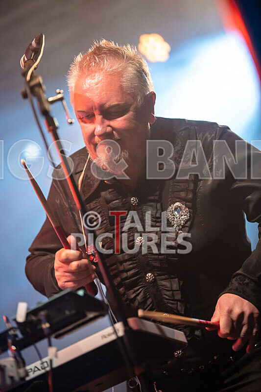 Fade2Grey-435 - FADE2GREY