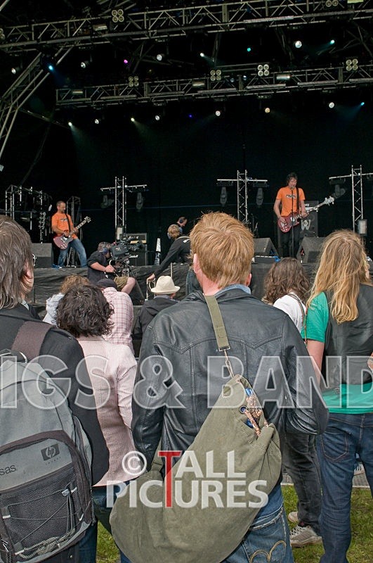 Teaspoonriverneck_G-Live-022 - TEASPOONRIVERNECK PLAY GUERNSEY LIVE 2008