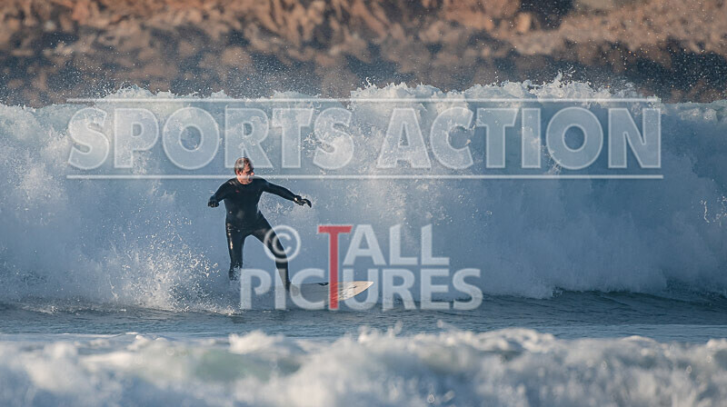 Vazon Surfing_27-02-2021-51 - SURFING AT VAZON BAY GUERNSEY