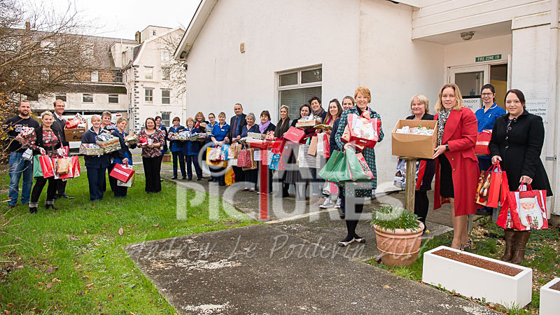 Christmas Community Gifts-4 - COMMUNITY NURSE CHRISTMAS GIFTS