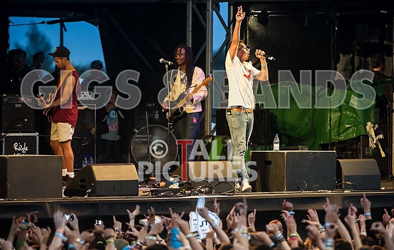 Rizzle Kicks-24 - RIZZLE KICKS