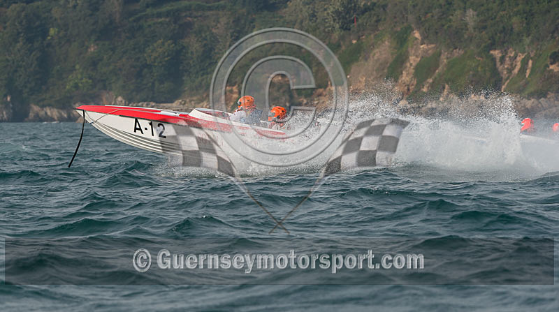 Worlds Powerboats_2014_Race-2-112 - UIM CLASS 3A & 3B WORLD OFFSHORE CHAMPIONSHIP_RACE-2