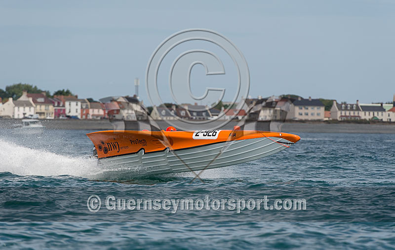 Powerboat_2014_Race-8-72 - RACE-8