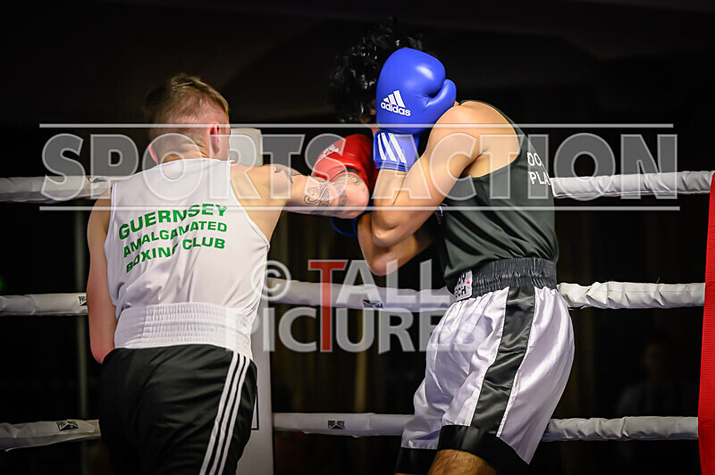 BOUT- 6 - Emile Prevel v Moin Khan-44 - BOUT: 6 - Emile Prevel v Moin Khan