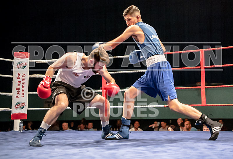 BOUT-13_Chris Sumner v Harvey Lambert-3 - BOUT-13_Chris Sumner v Harvey Lambert