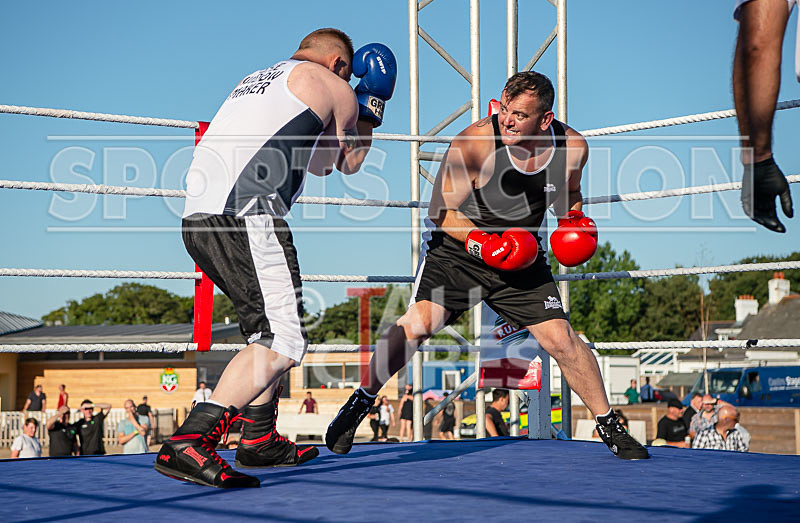 BOUT-6- Kieran The Widowmaker Wallace v Andy Hards-11 - BOUT-6 Kieran 'The Widowmaker' Wallace v Andy Hards