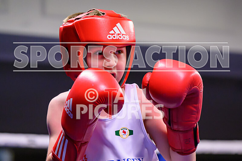 BOUT- 1 - Nolan Buddery v Frankie Veron-4 - BOUT 1 - Nolan Buddery v Frankie Veron