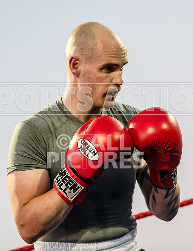 BOUT-15- Greg The Machine Gun Mackenzie v Jaques Big Dogg Colley-33 - BOUT-15: Greg 'The Machine Gun' Mackenzie v Jaques 'Big Dogg' Colley