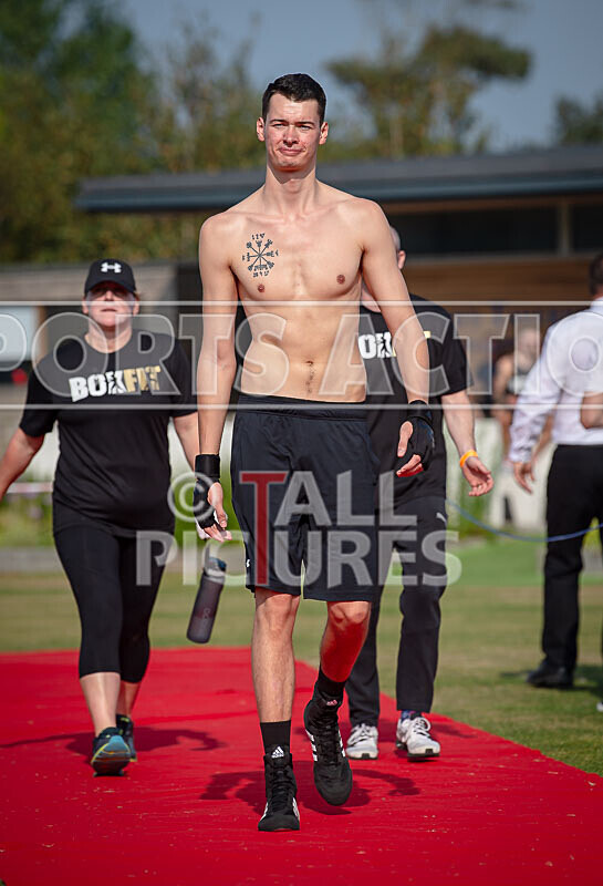 BOUT 4 - Alex -Quarter Pounder- Finer v Chris -Granite- Gavey-1 - BOUT 4 - Alex 'Quarter Pounder' Finer v Chris 'Granite' Gavey