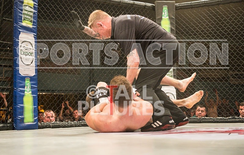 Lock-in Guernsey_2013_Bout-14-8 - BOUT-14