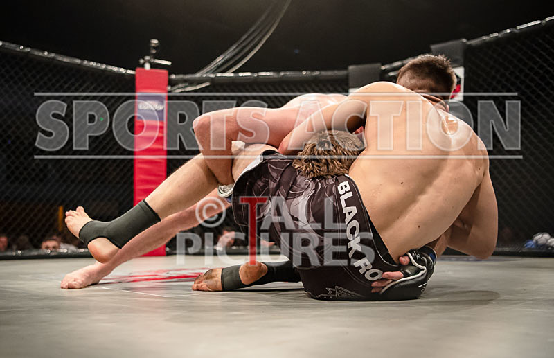 BOUT-12- Sean Reive v Tom Schmeidhuber-38 - BOUT-12: Sean Reive v Tom Schmeidhuber