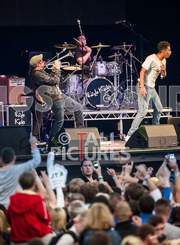 Rizzle Kicks-21 - RIZZLE KICKS